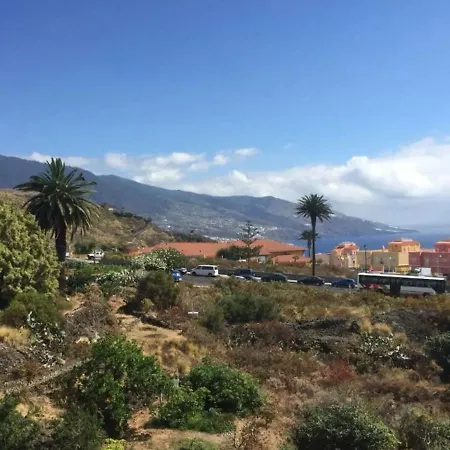 Casa vacanze Tranquil Mansion In With Terrace